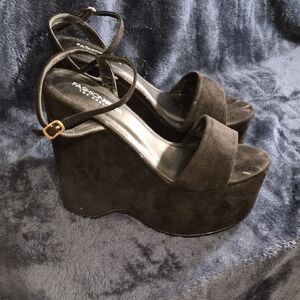Fashion Nova Black Suede Platform Heels
